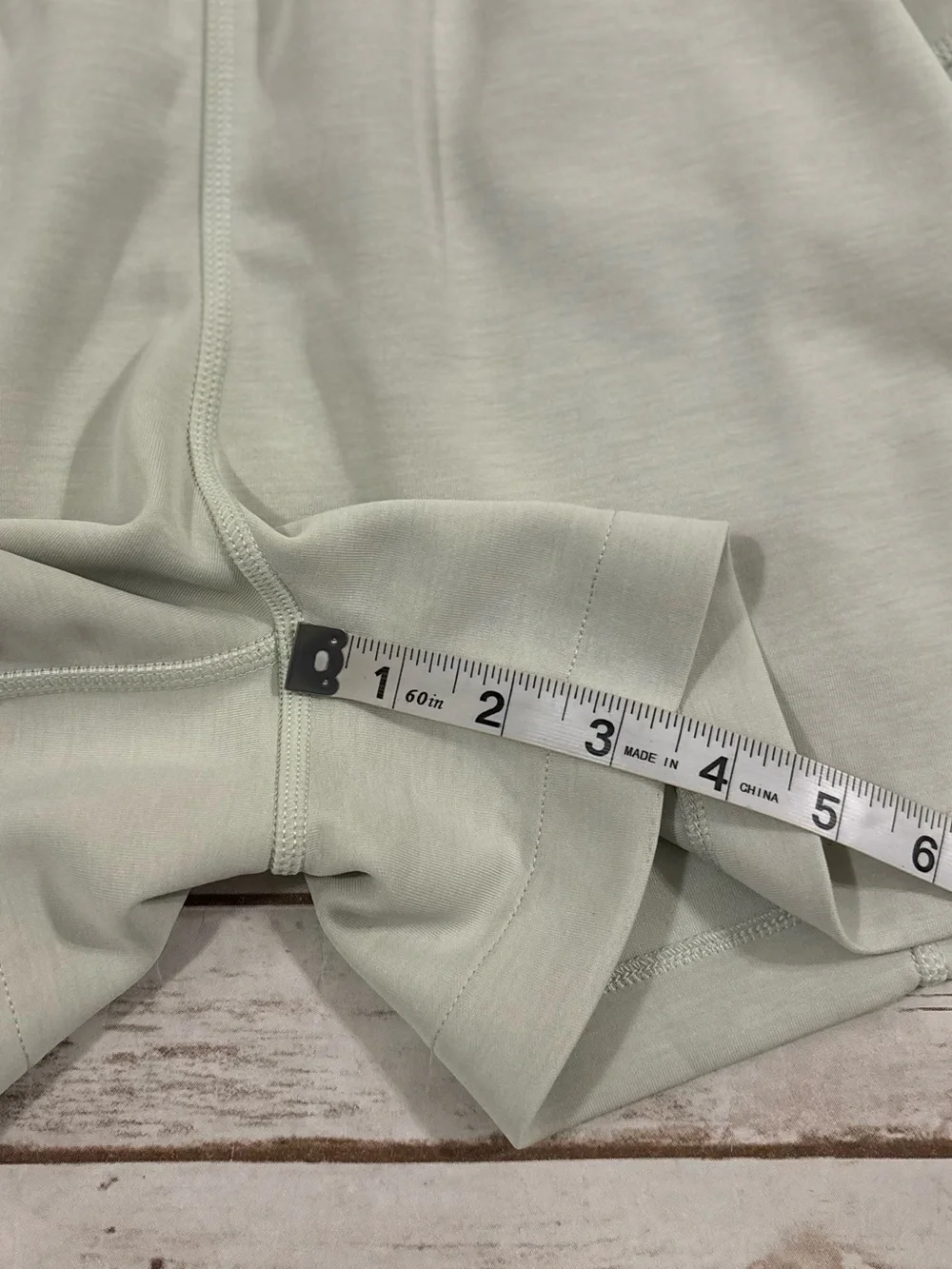 Lululemon Women’s Softstreme High-Rise Short 3.5